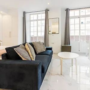 Apartamento Arriola Con Terraza Freshapartments, Málaga